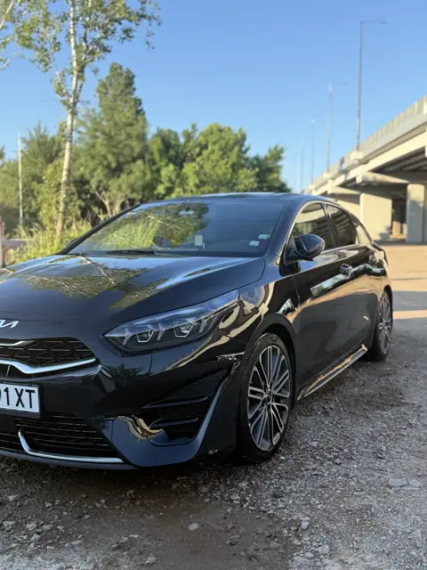 Автомобил след почистване от Diamond Care 38